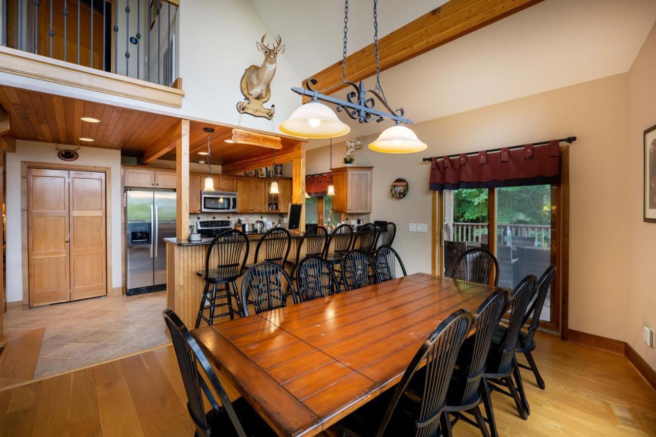 --Mountain Chalet Getaway With Breathtaking View Next To Tail Of Dragon-- Robbinsville Exterior photo